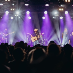 'Live and Intimate' Concerts