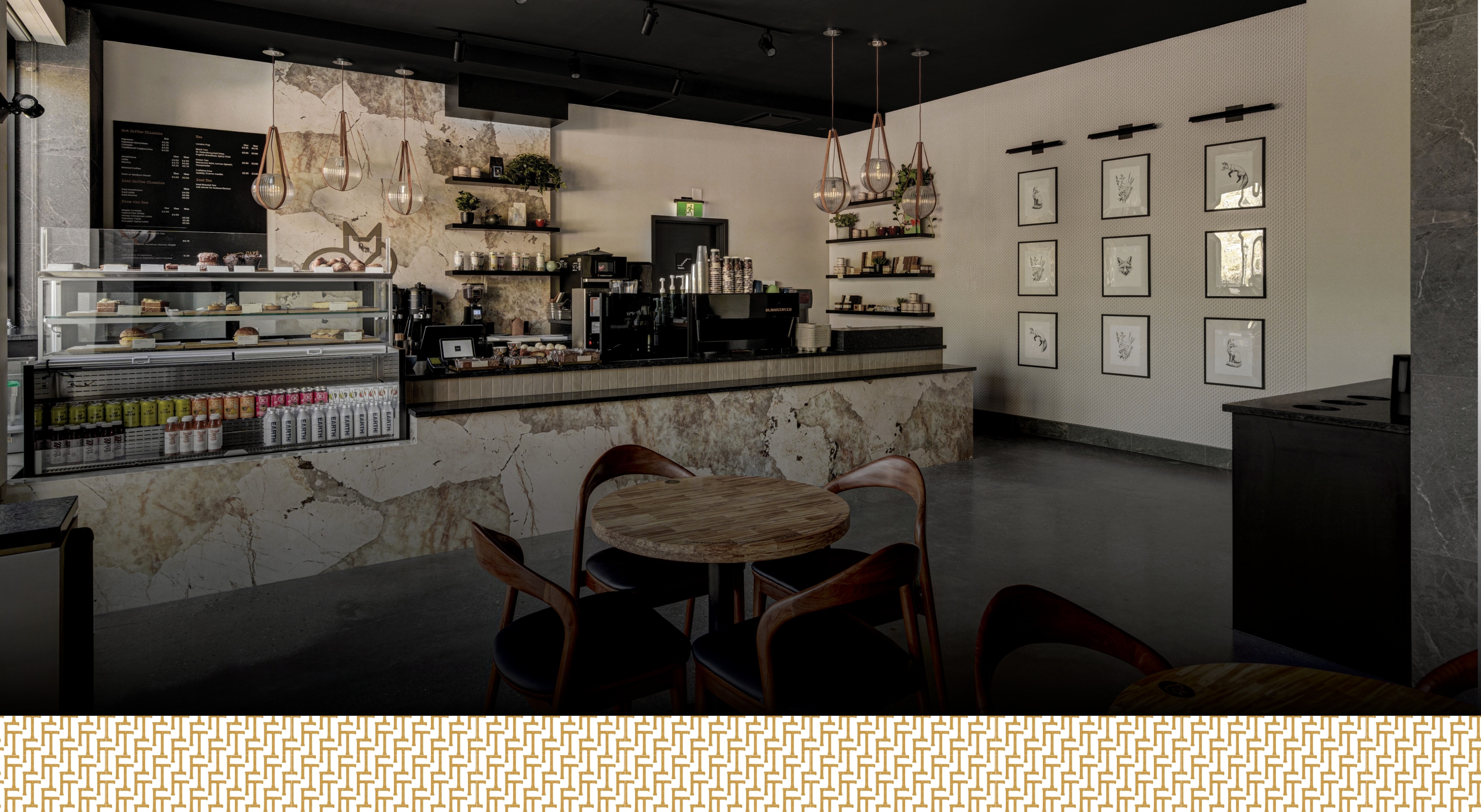 NOW OPEN!<br>Caf Foxtrot<br>at Spruce Meadows